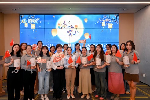 当中秋遇上国庆，月圆五彩堂福满华夏，双节活动氛围拉满